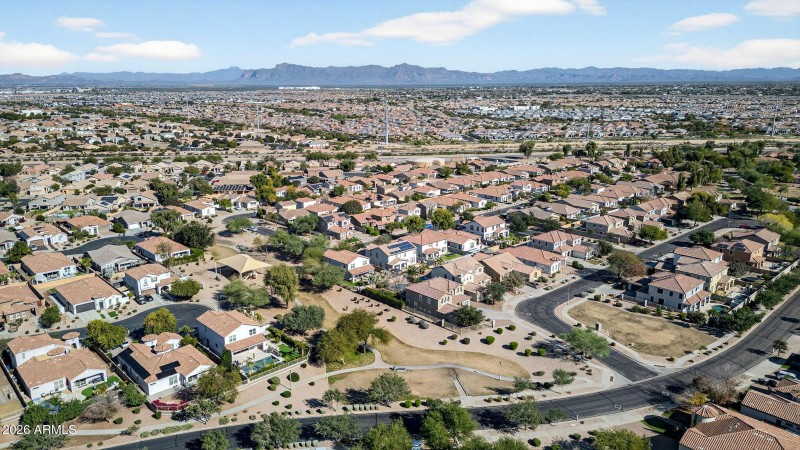 63-web-or-mls-13-S 223rd St