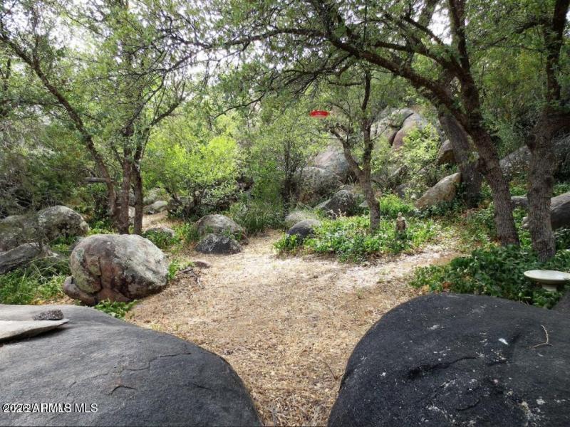 20251120201321927594000000-o