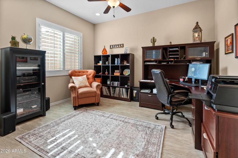 26572 W Abraham Ln-61