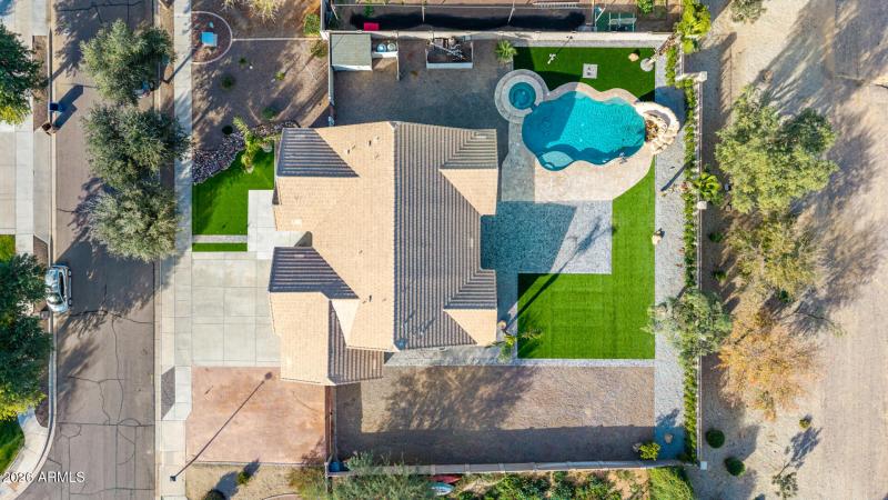 102 - Hadrian Aerials