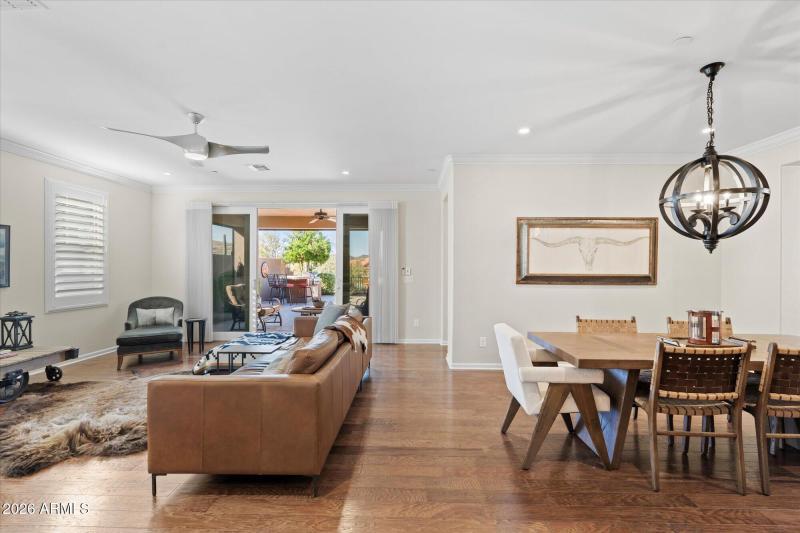 05-Living & Dining Room