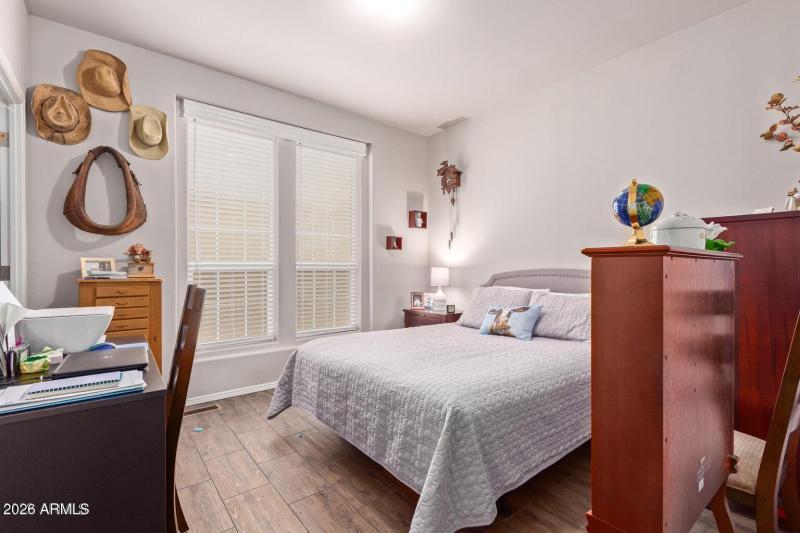 20231127213540717938000000-o