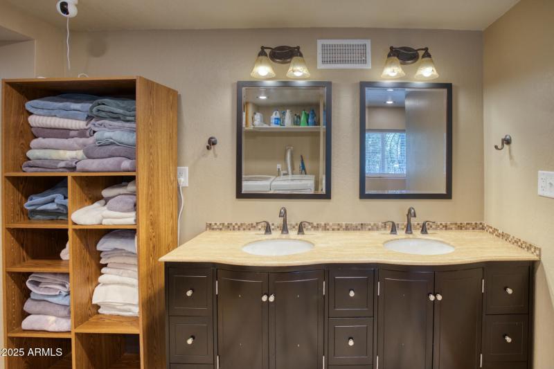 2611 ELLSWORTH AVE, Show Low, AZ