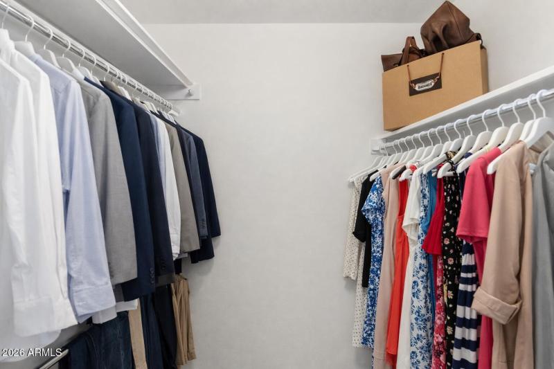 Sonnet closet staged