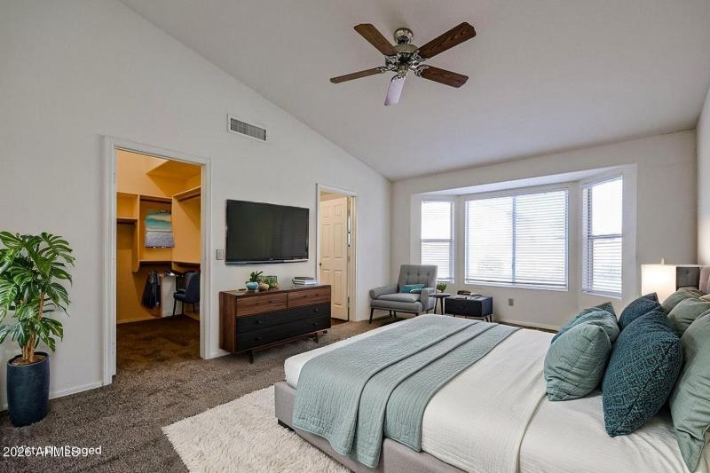 Main Bedroom - virtual photos