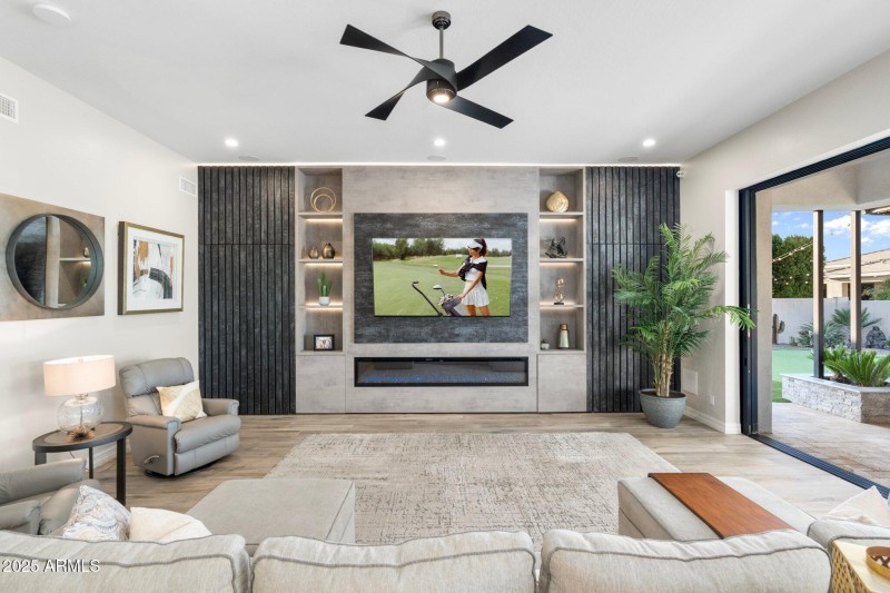 50-web-or-mls-DSC08720