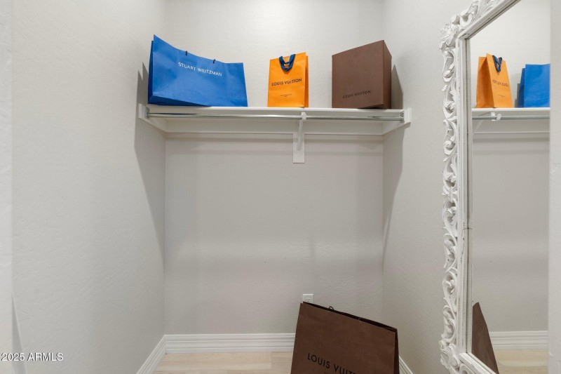 68-web-or-mls-DSC08813 copy