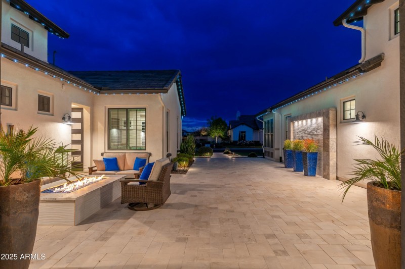 Casita Door & Courtyard !