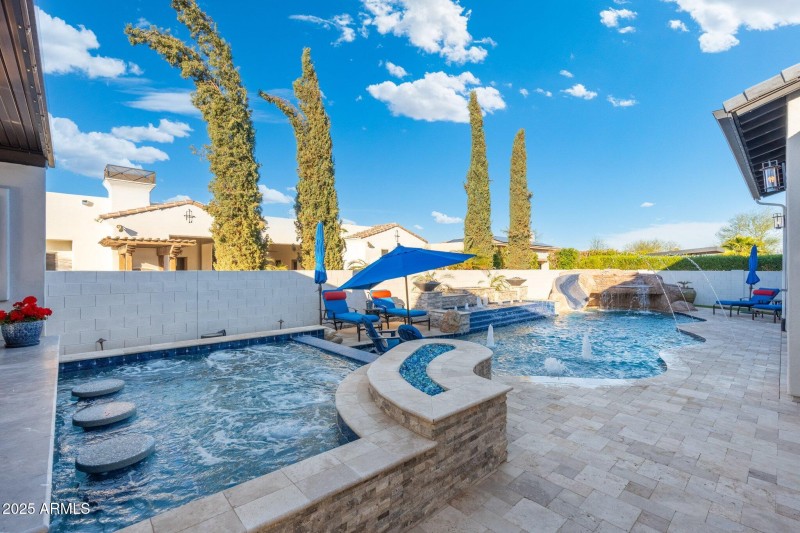 119-web-or-mls-DSC08596-HDR-Edit