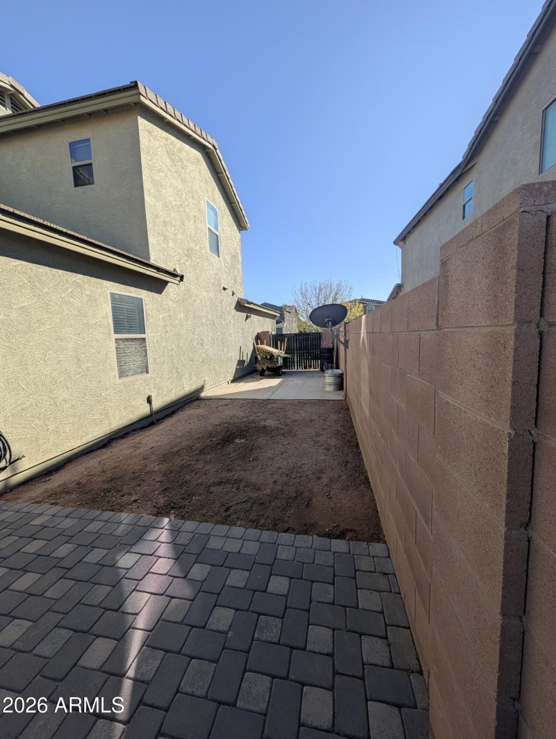 PXL_20260113_213306760