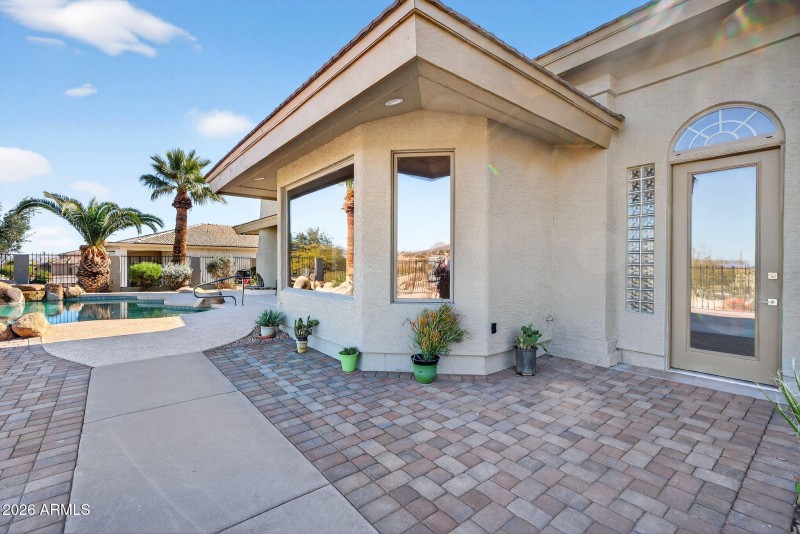 14-web-or-mls-65-E Telegraph Dr