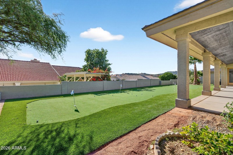 72-web-or-mls-45-E Telegraph Dr