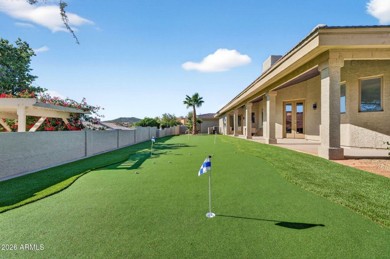 73-web-or-mls-46-E Telegraph Dr