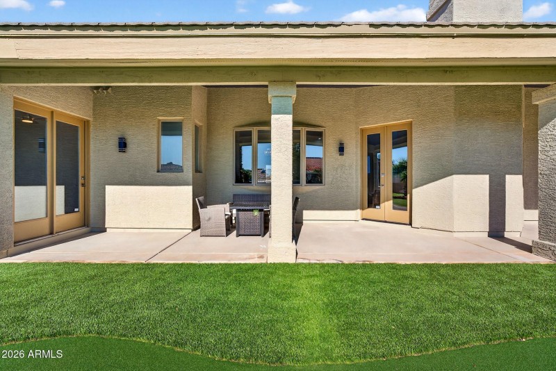 76-web-or-mls-50-E Telegraph Dr