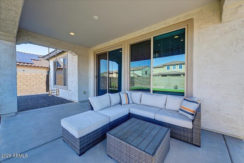 39-Conversation Area