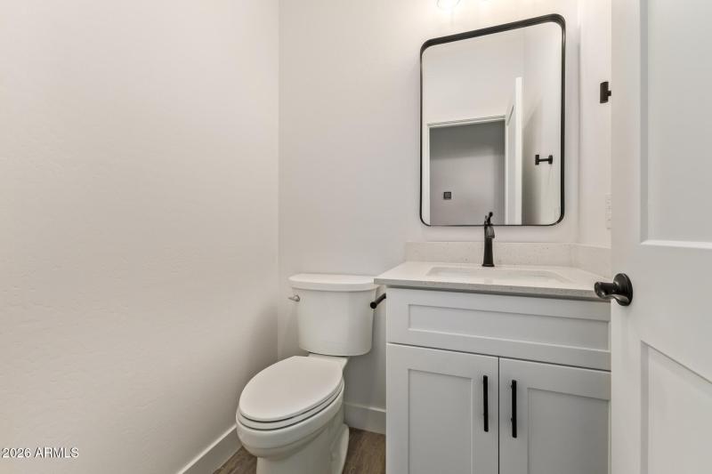 16-Sandstone Mountain