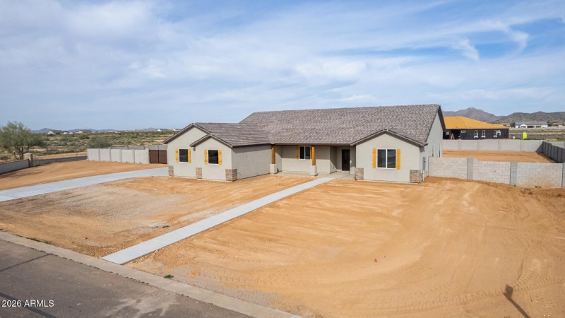 37-Sandstone Mountain