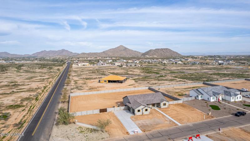 46-Sandstone Mountain