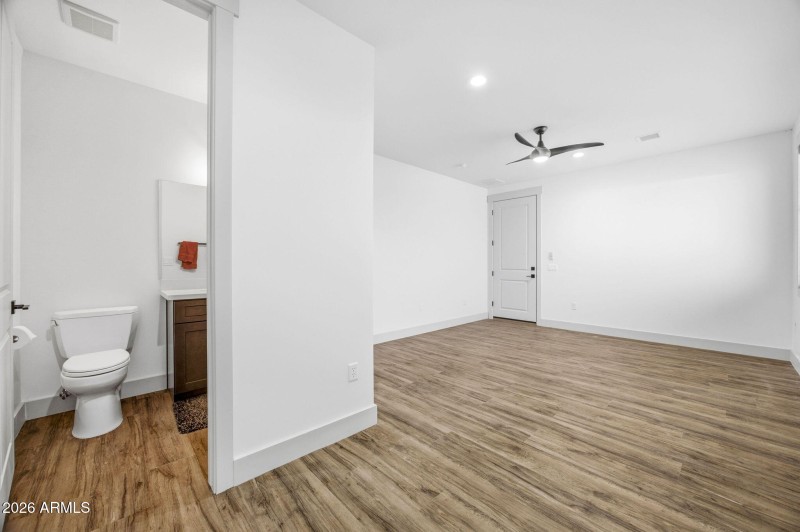 1852W7thSSt-Snowflake-AZ-18