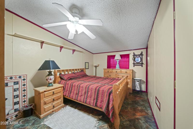 15728 W Prickly Pear00021