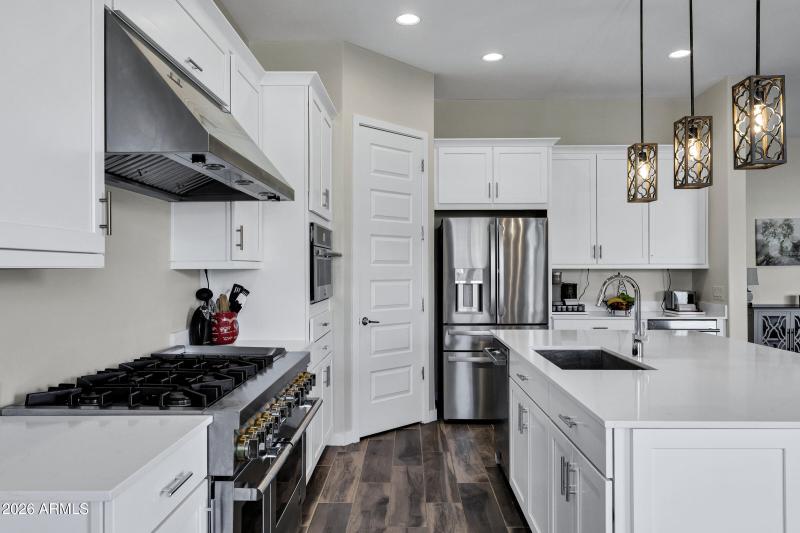 3228 E Saddletree Wy-15