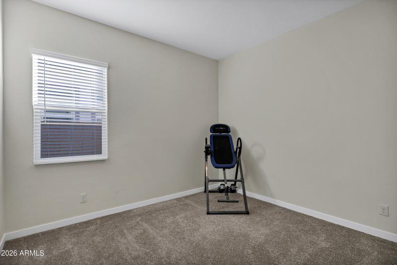 3228 E Saddletree Wy-24