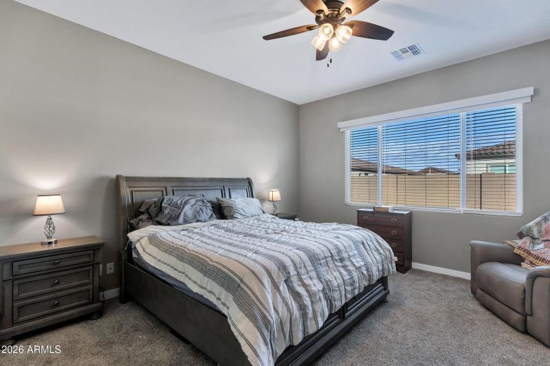 3228 E Saddletree Wy-25