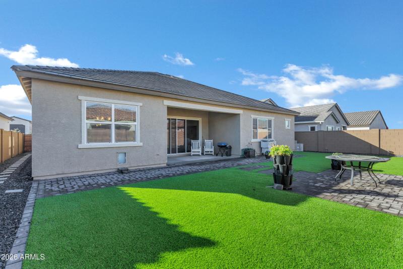 3228 E Saddletree Wy-46