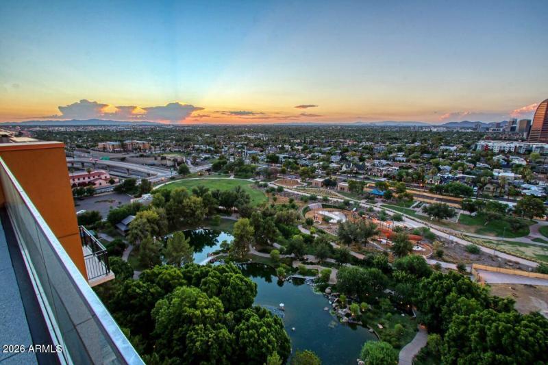 Roof and Views 2 .pdf