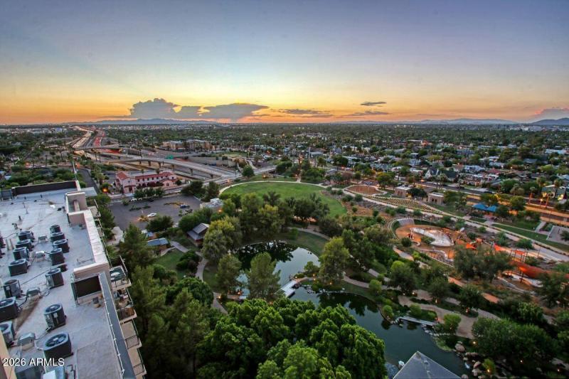 Roof and Views 6.pdf