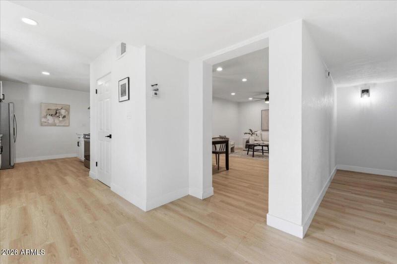 19-4210_N_18th_Ave_50