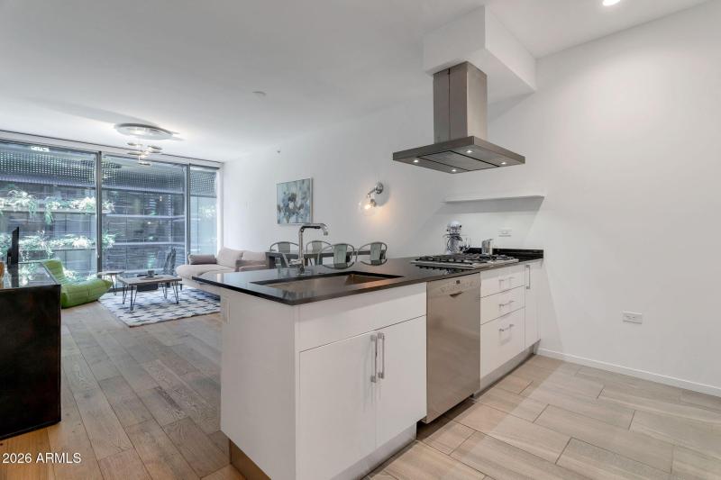 6-web-or-mls-Qp-9291