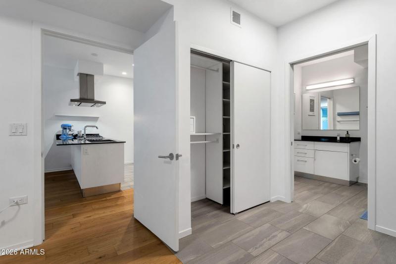 10-web-or-mls-Qp-9299