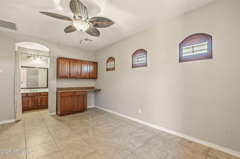 72-web-or-mls-Parkcrest-72