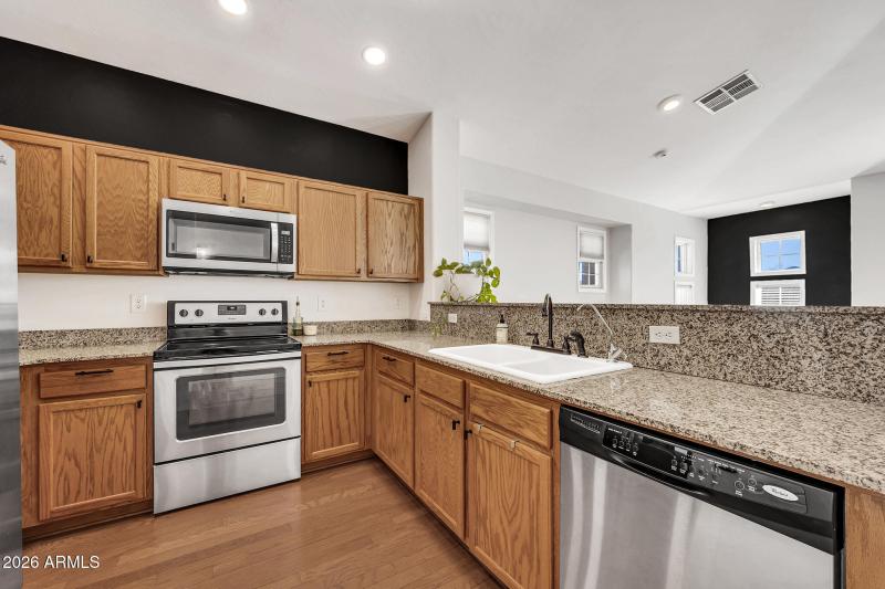 5627 S 21st Ter-15_(2048)