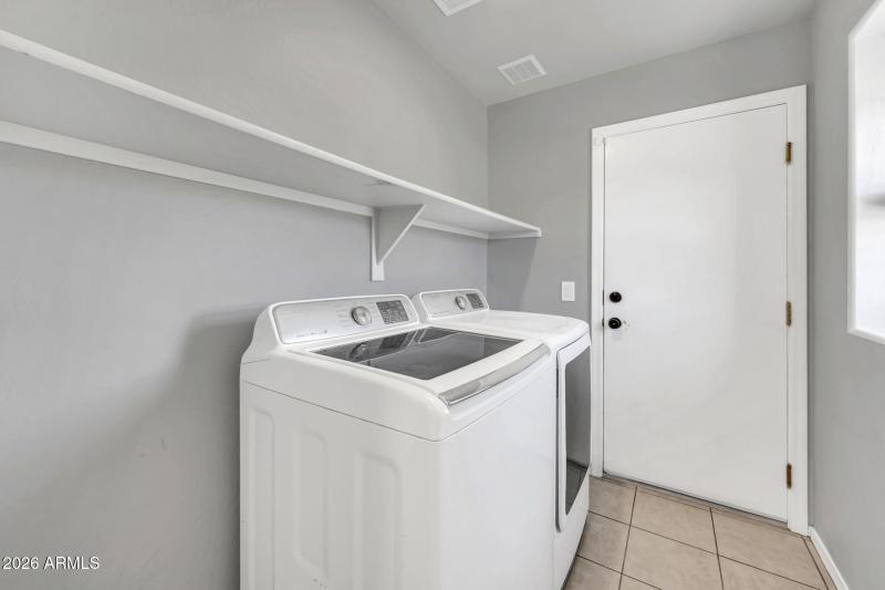 5627 S 21st Ter-24_(2048)