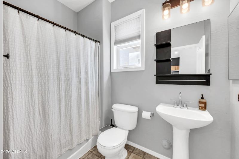 5627 S 21st Ter-25_(2048)