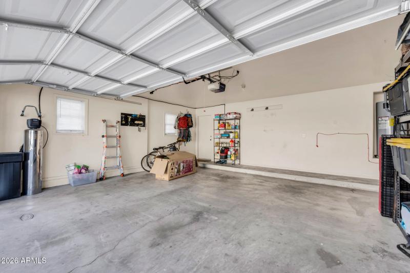 5627 S 21st Ter-29_(2048)