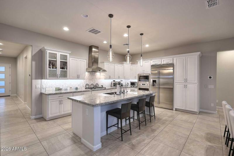 Night-Kitchen