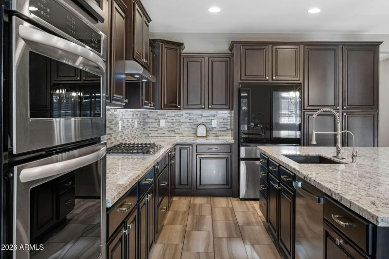 13-web-or-mls-32388-n-129th-dr