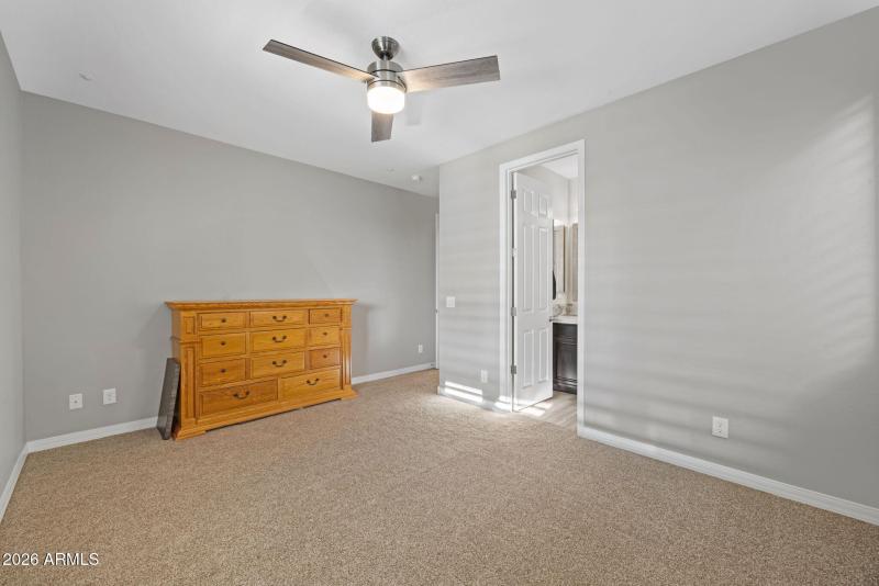 35-web-or-mls-32388-n-129th-dr