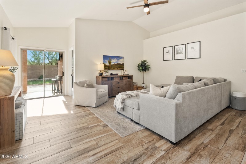 40557 N Territory Trail-14