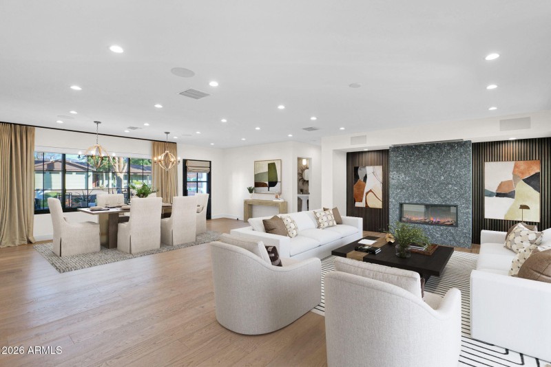 Living Dining Staged