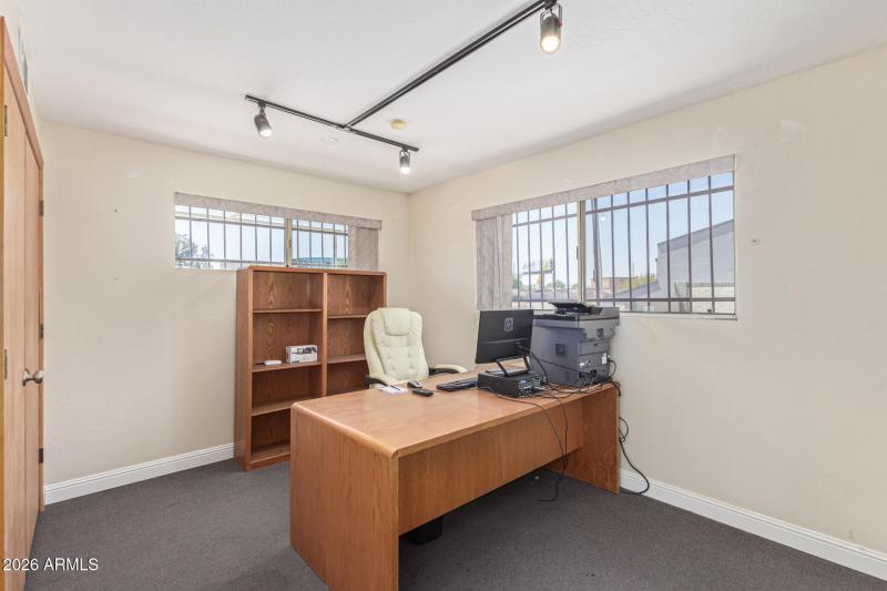 8545 N Black Canyon Highway-Phoenix, AZ