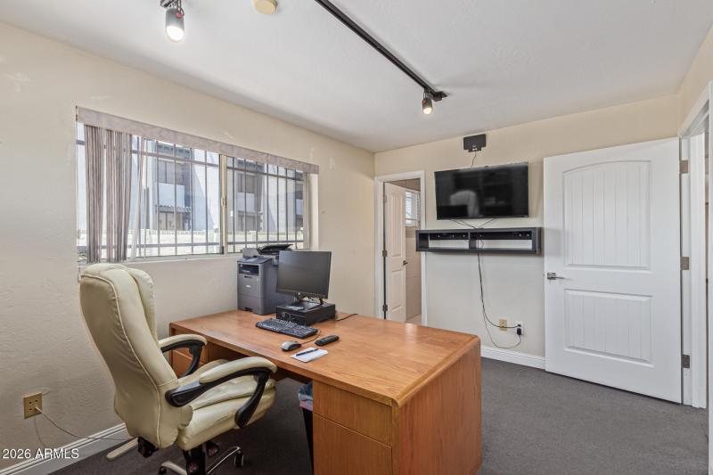 8545 N Black Canyon Highway-Phoenix, AZ