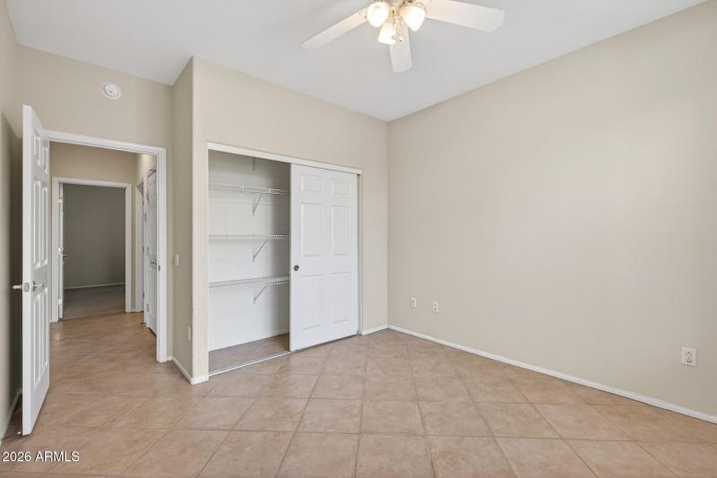 44_15816_W_La_Paloma_Dr38_mls