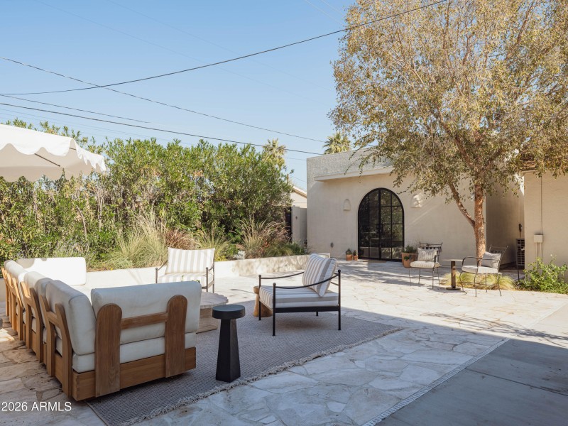 JR52 RPrice - Lynwood 4241 WEB