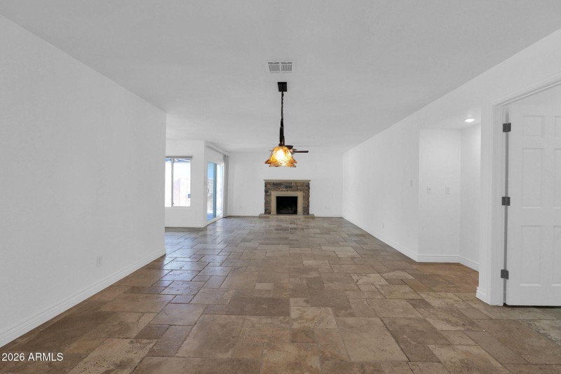 22-web-or-mls-P1437570