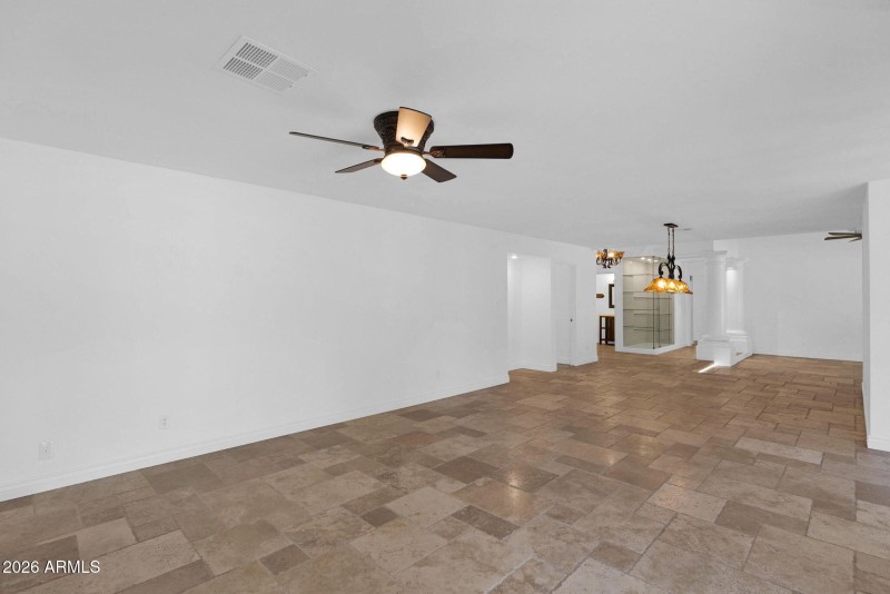 27-web-or-mls-P1437578