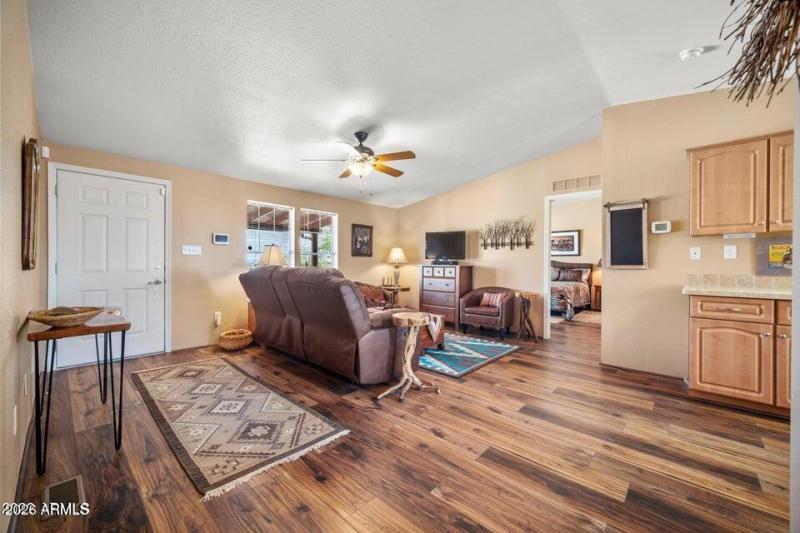 20220502210431624403000000-o